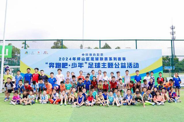 恰尔汗奥卢希望继续效力国米，续约将依赖于本赛季表现